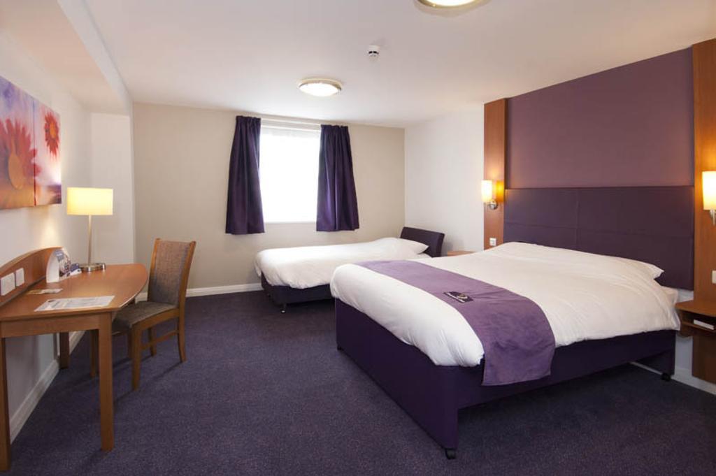 Premier Inn Hatfield Номер фото